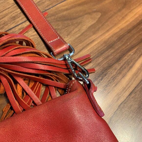 Roots purse, handbag, crossbody, messenger, real leather, red, lined - Picture 12 of 15